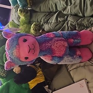 Build-A-Bear Llovable Llama